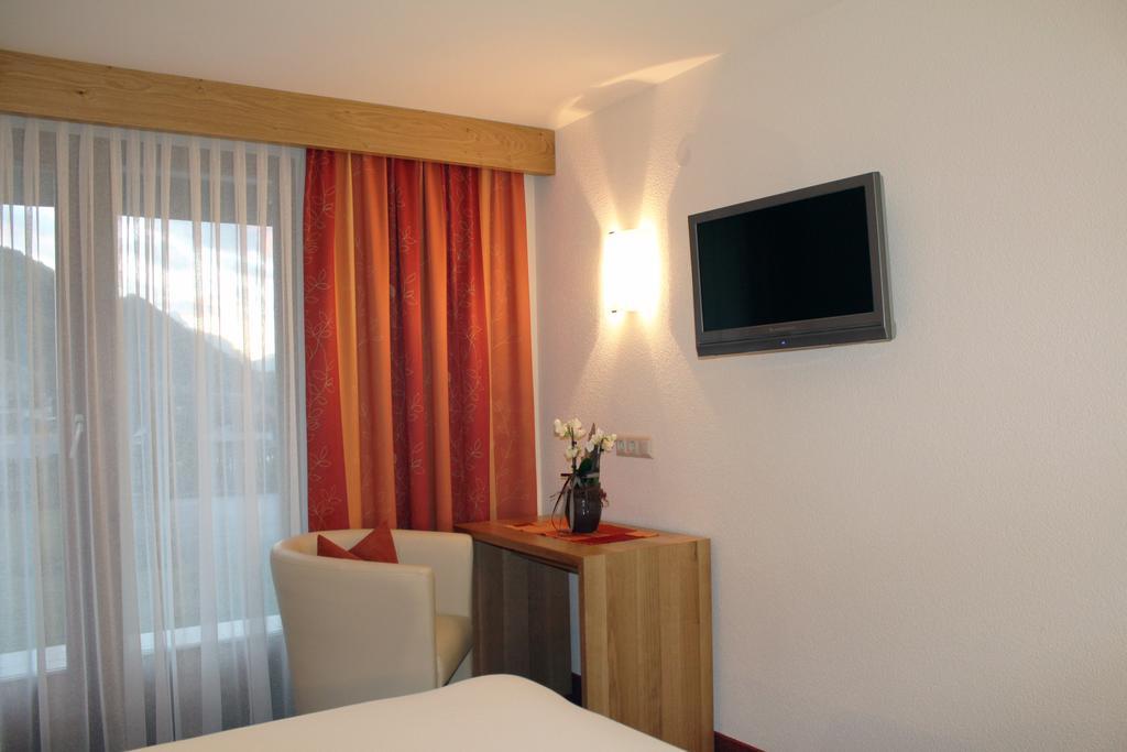 Appartements Zerzer Ried im Oberinntal Pokój zdjęcie